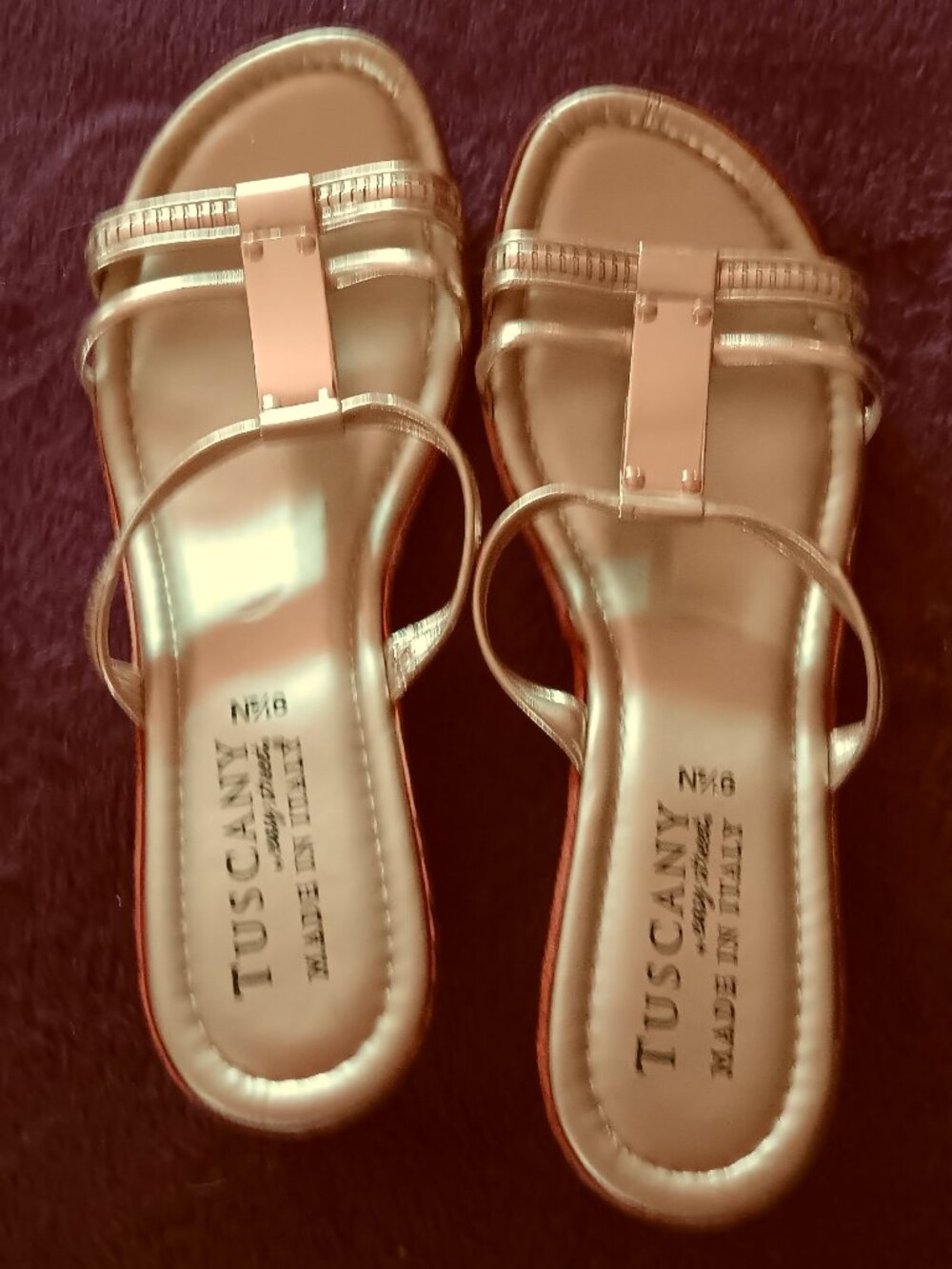 Italian Glittery "Gold" for your pretty feet!